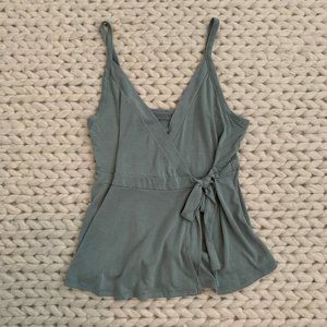 AMERICAN EAGLE WRAP FRONT TANK, NWOT